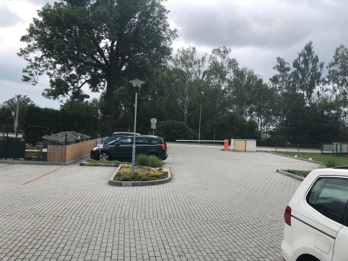 Apartman Na Lukach - Kopretina Тршебонь Екстер'єр фото